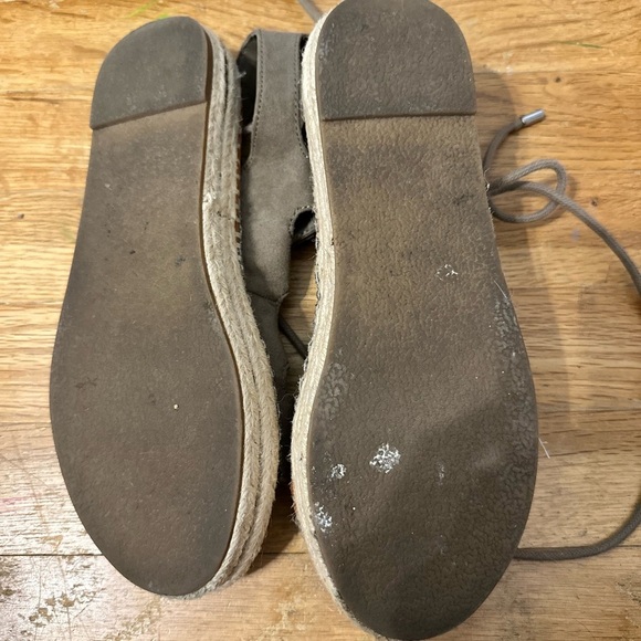 G by Guess Brown and Green Lace-Up Sandals - Picture 3 of 4